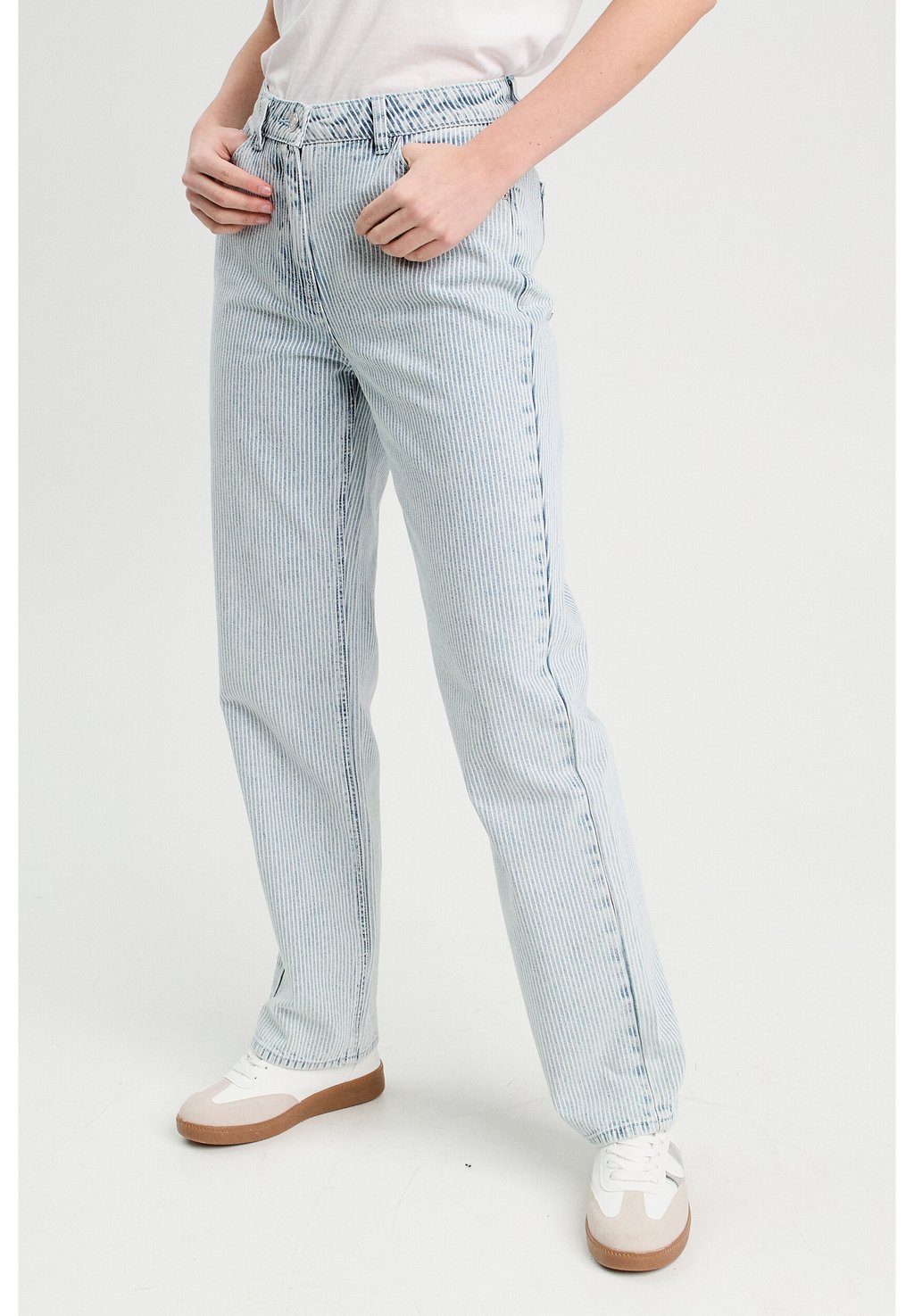 

Джинсы прямого кроя Cache Cache, сине-серый