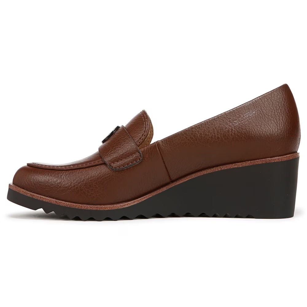 Туфли-лодочки на танкетке Lifestride, dark tan faux leather — фото 4