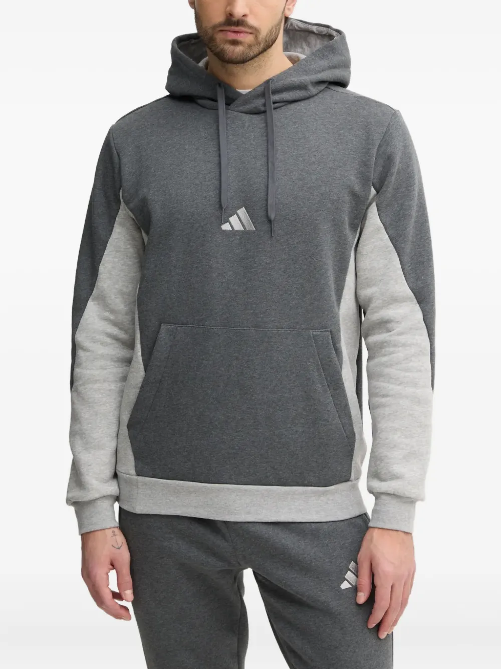 

Спортивный костюм в стиле колор-блок с капюшоном adidas