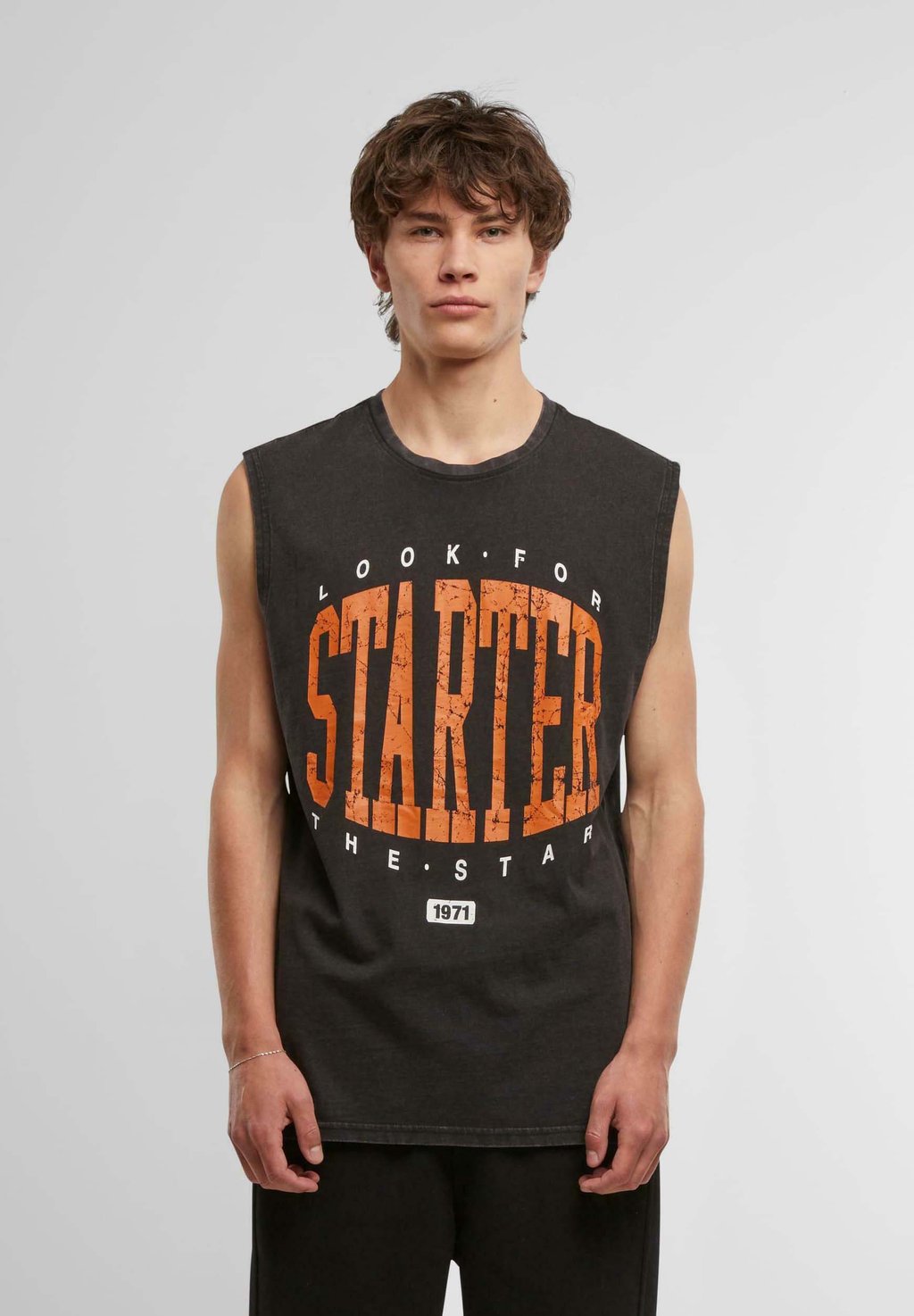 

Майка STARTER SLEEVELESS WASHED, черный