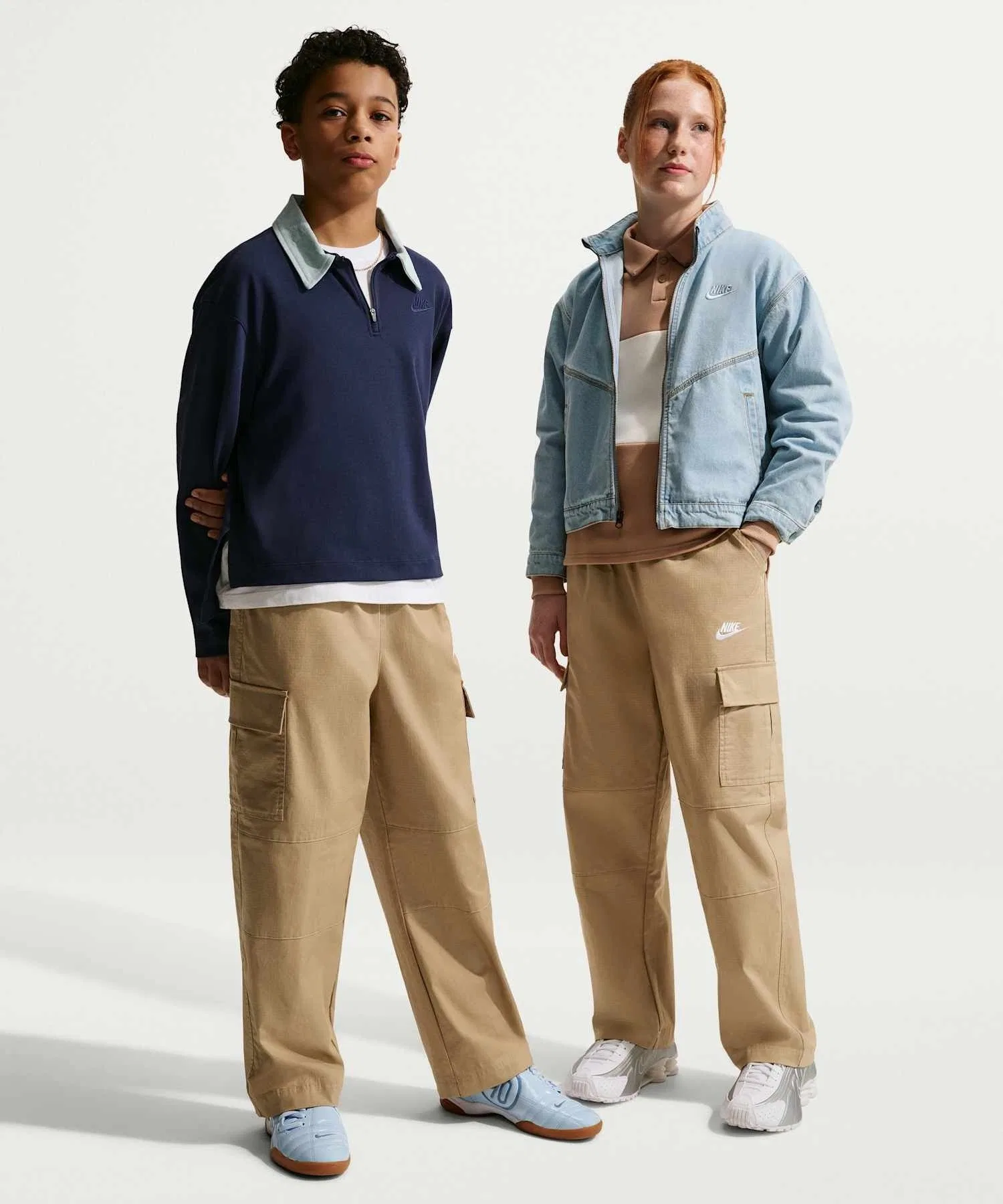 Детские тканые брюки-карго Nike Sportswear Club / Детские тканые брюки-карго Nike Sportswear Club IF2825-297, цвет «Парашютный бежевый»