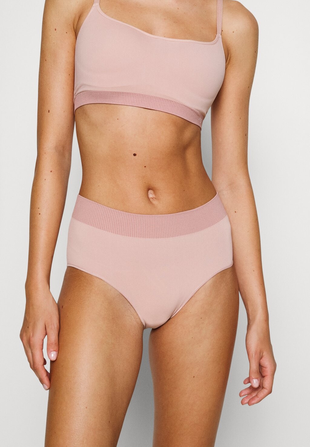 

Трусы EVER INFUSED ALOE HIGH WAIST Sloggi, цвет foggy mauve