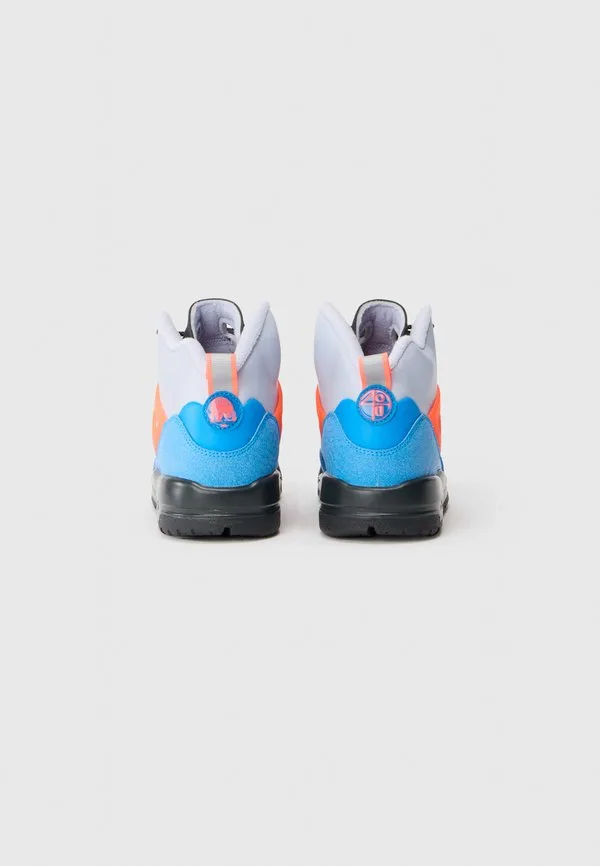 Зимние кроссовки jordan spizike Jordan, Ghost/Hot Lava/Photo Blue/Blue Chill/Off Noir/Sail — фото 3