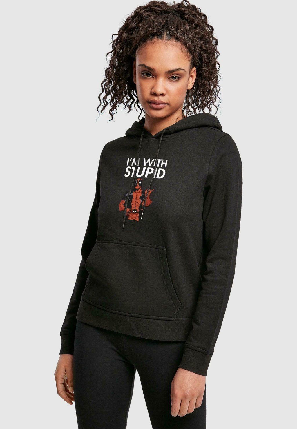 

Толстовка I AM WITH STUPID BASIC ABSOLUTE CULT, черный
