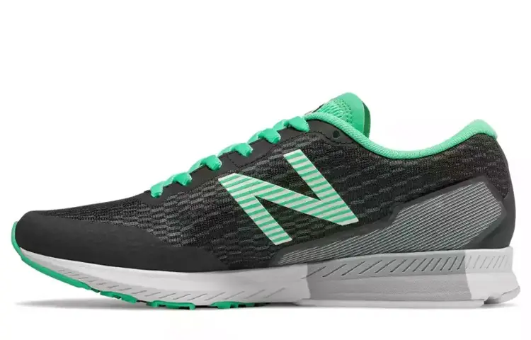 

Женские кроссовки New Balance NB Hanzo