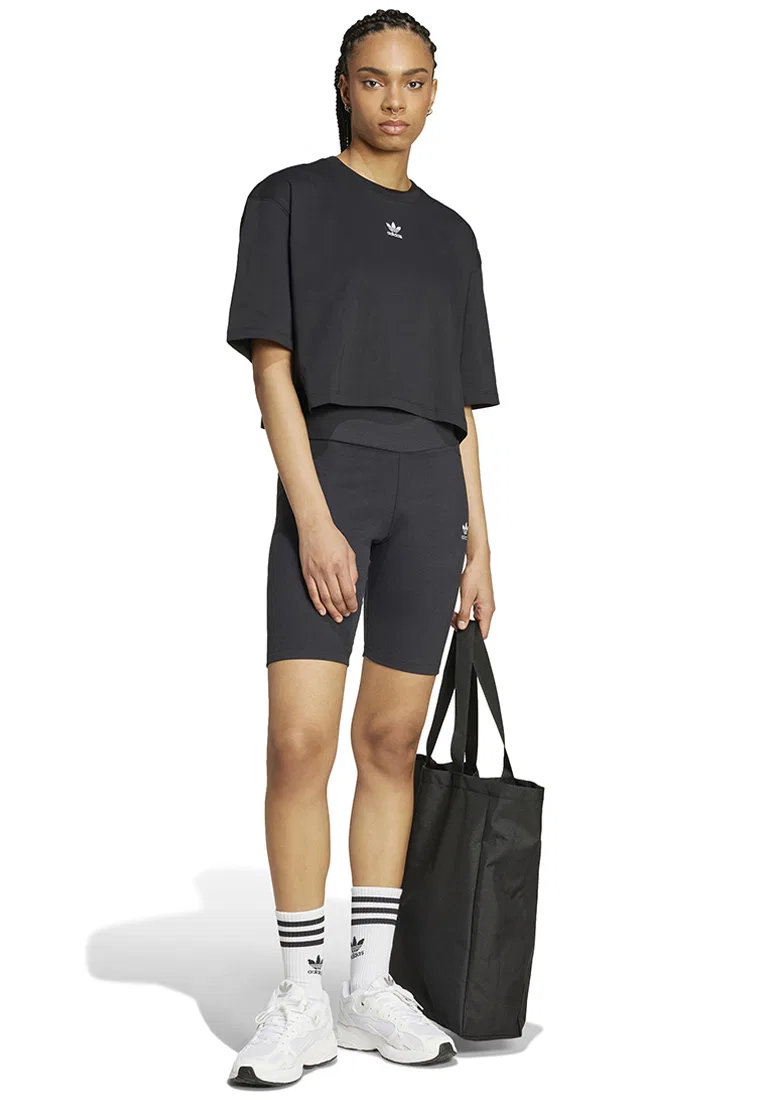 Футболка укороченная, Essentials Adidas, черный — фото 4