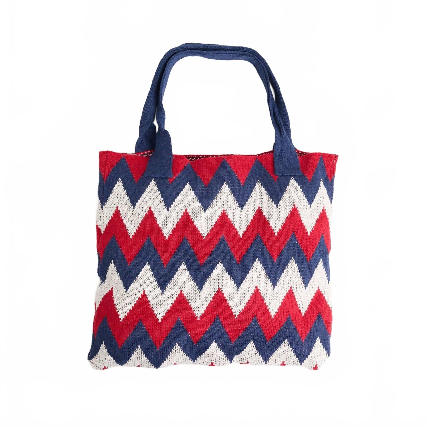 

Вязаная сумка-шоппер Patriotic Americana Chevron красного/белого/синего цвета COCO + CARMEN