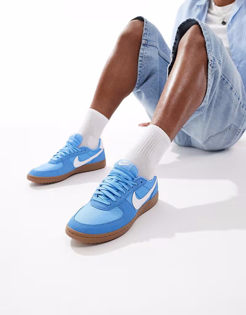 

Кроссовки унисекс Nike Field General в синем и белом цвете