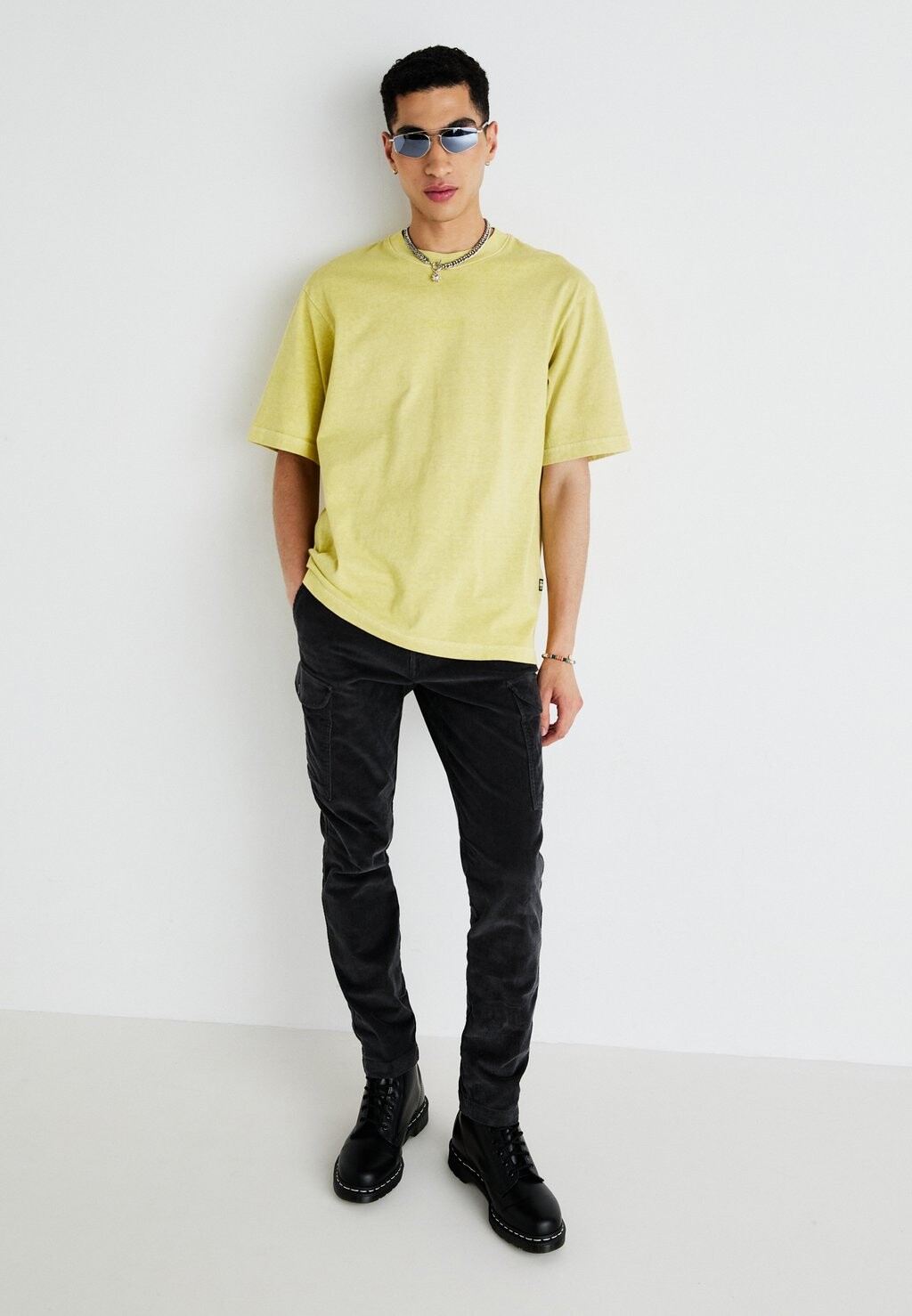 

Брюки карго SLIM TAPERED DOCKERS, антрацит
