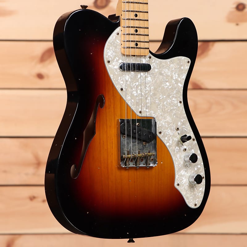 

Электрогитара Fender Custom Shop 1968 Thinline Telecaster Relic - 3 Color Sunburst - CZ564679