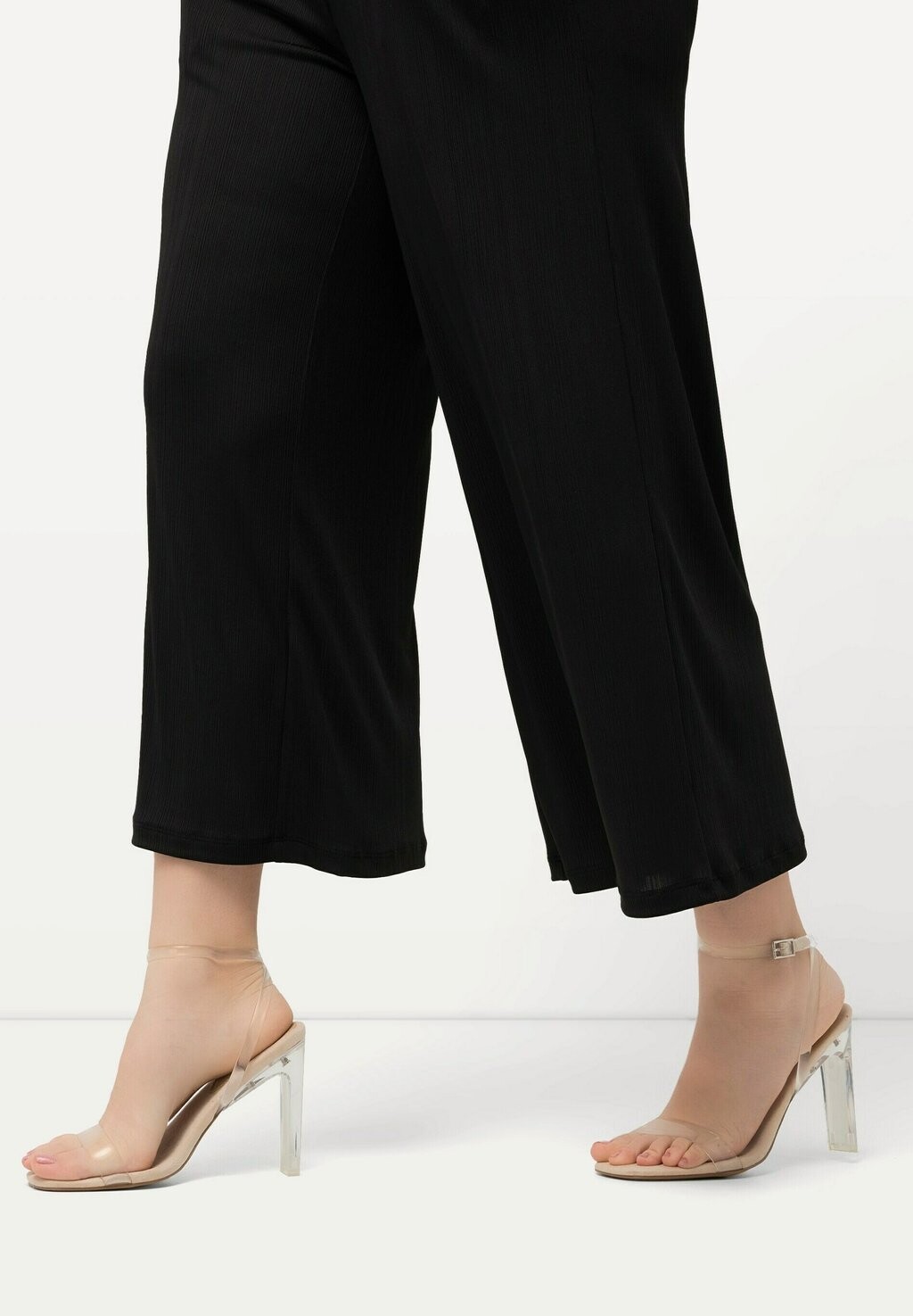 

Брюки CULOTTE, STRUCTUUR, KUITLANG, RECHTE PIJPEN, ELASTISCHE BAND Ulla Popken, черный