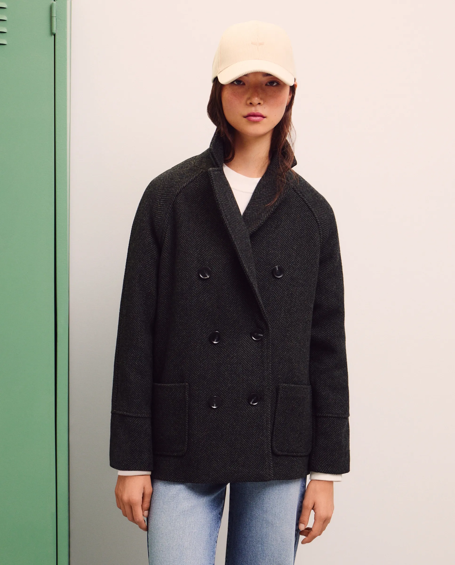 

Женское пальто в клетку Green Coast, хаки