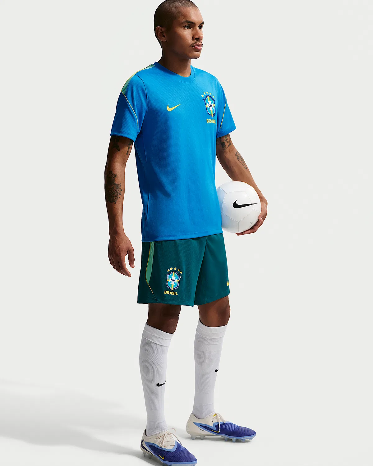 Мужские шорты Nike Dri-FIT Soccer Knit Brazil Strike, Geode Teal/Light Menta/Midwest Gold — фото 4