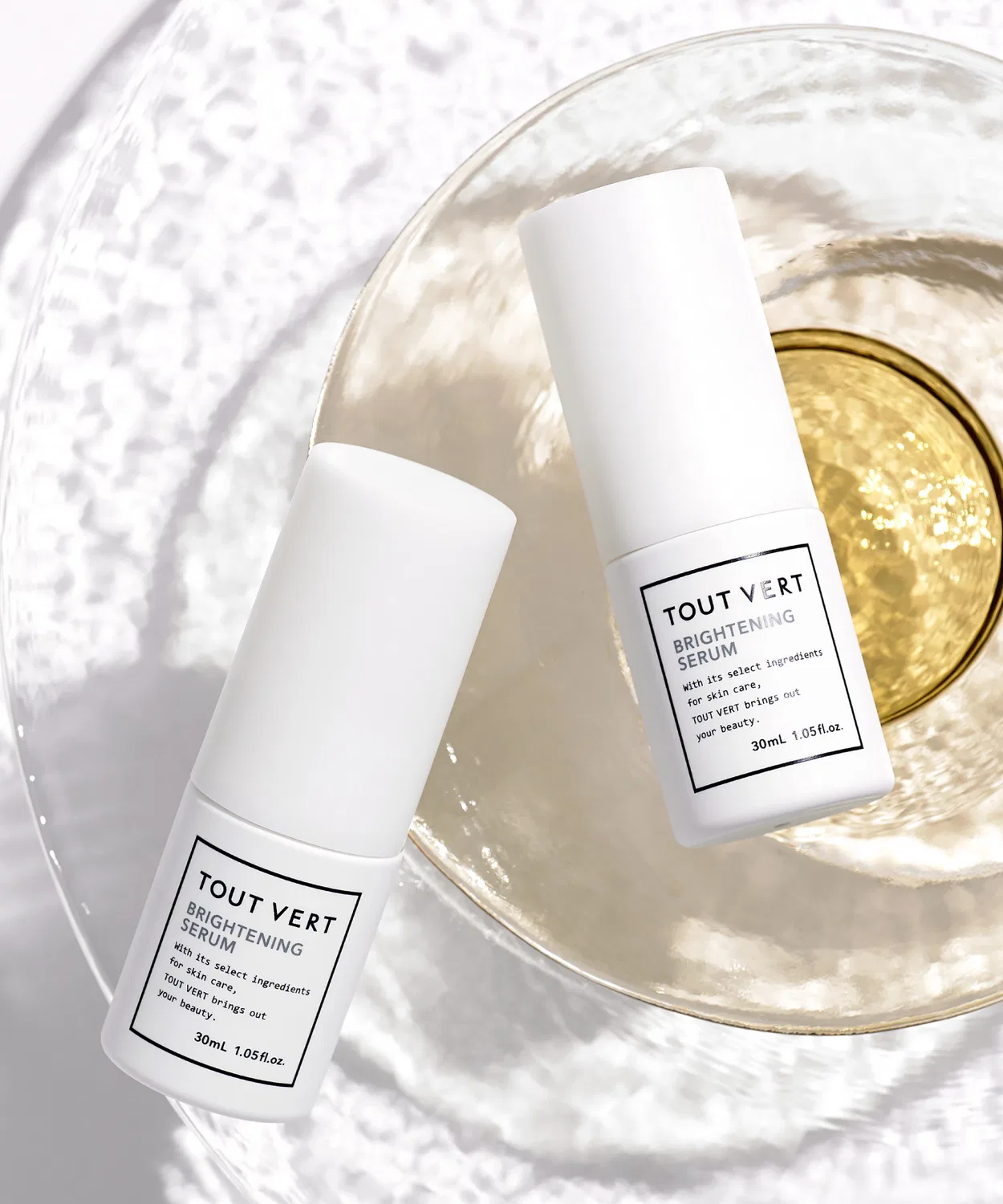 Сыворотка TOUT VERT — Осветляющая Brightening Serum, 30 мл