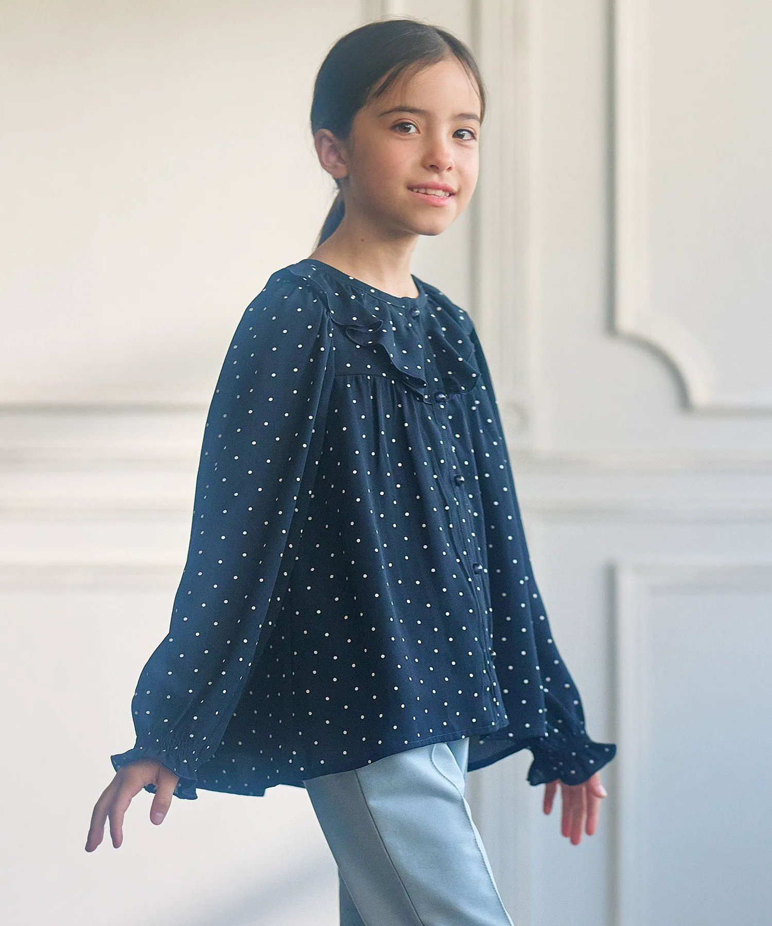 Блузка в горошек с оборками Suite Kids, цвет Navy 5 [575]