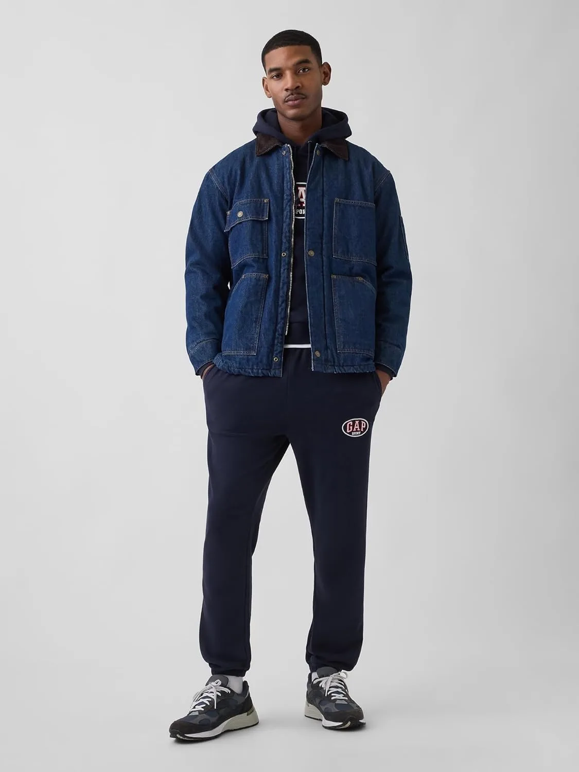 Мужские спортивные брюки GAP из французской махровой ткани с овальным логотипом, темно-синий — фото 4