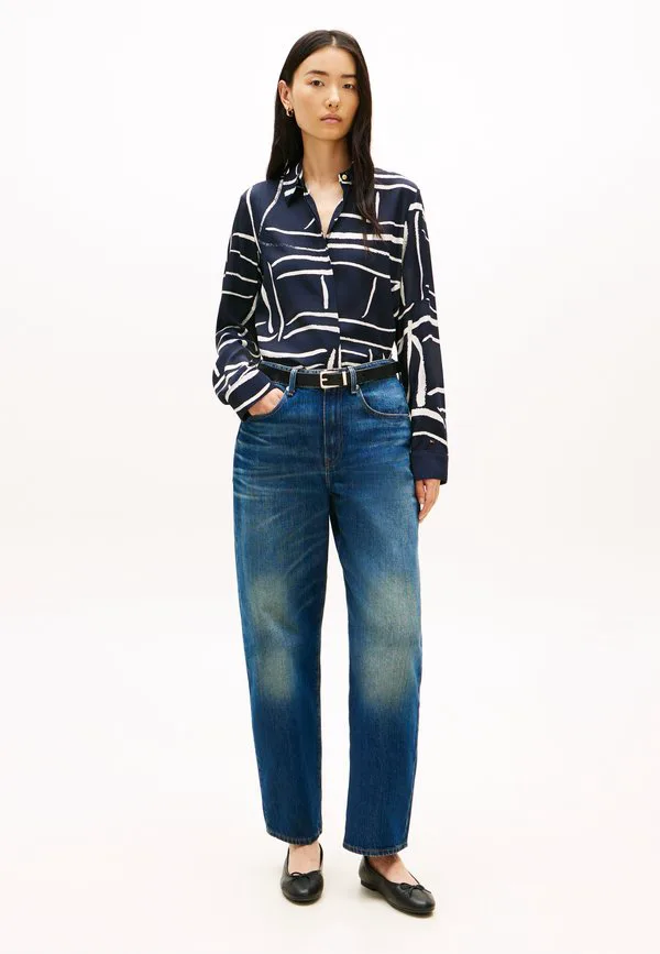 Рубашка на пуговицах золотистого цвета, прямого кроя. Tommy Hilfiger, Navy — фото 2