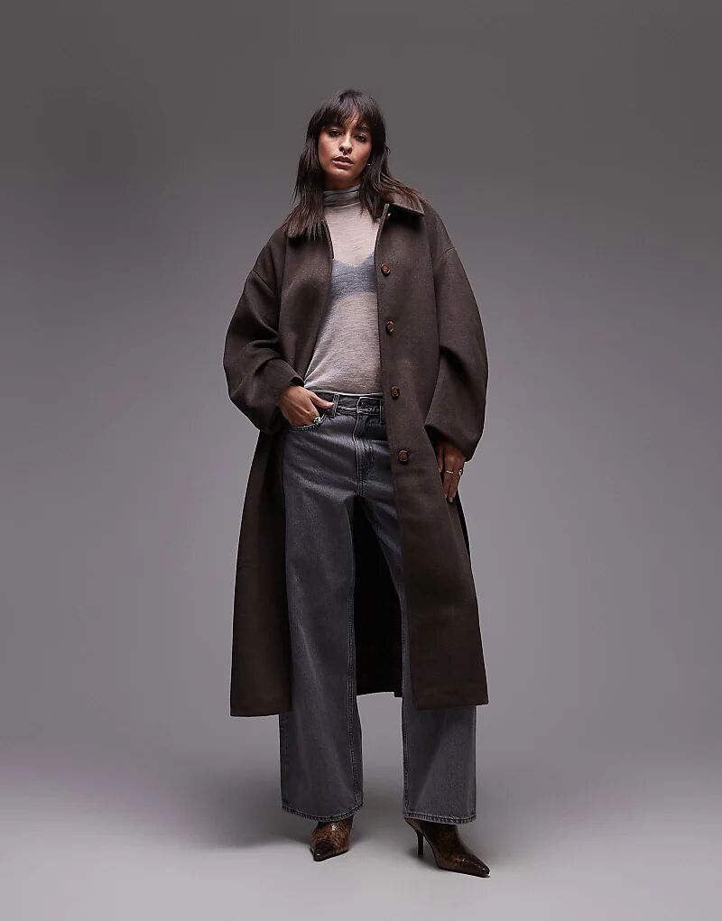 

Topshop – Длинное пальто коричневого цвета с поясом