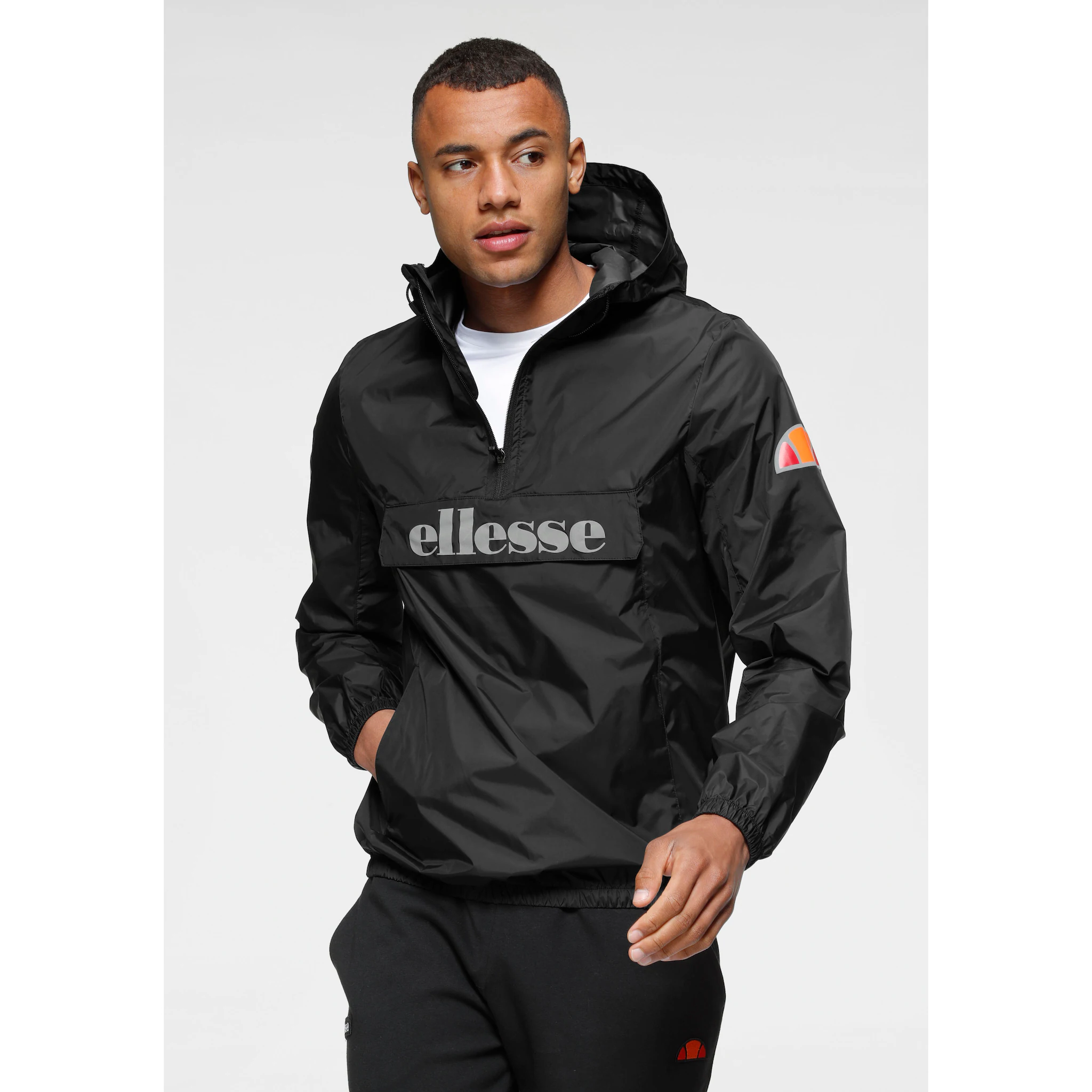 

Ветровка Ellesse "ACERA OH JACKET" с капюшоном, черный
