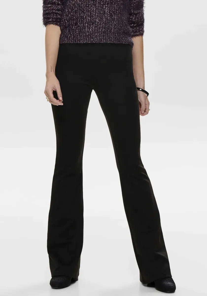 

Only трикотажные брюки "ONLFEVER STRETCH FLAIRED PANTS JRS", черный
