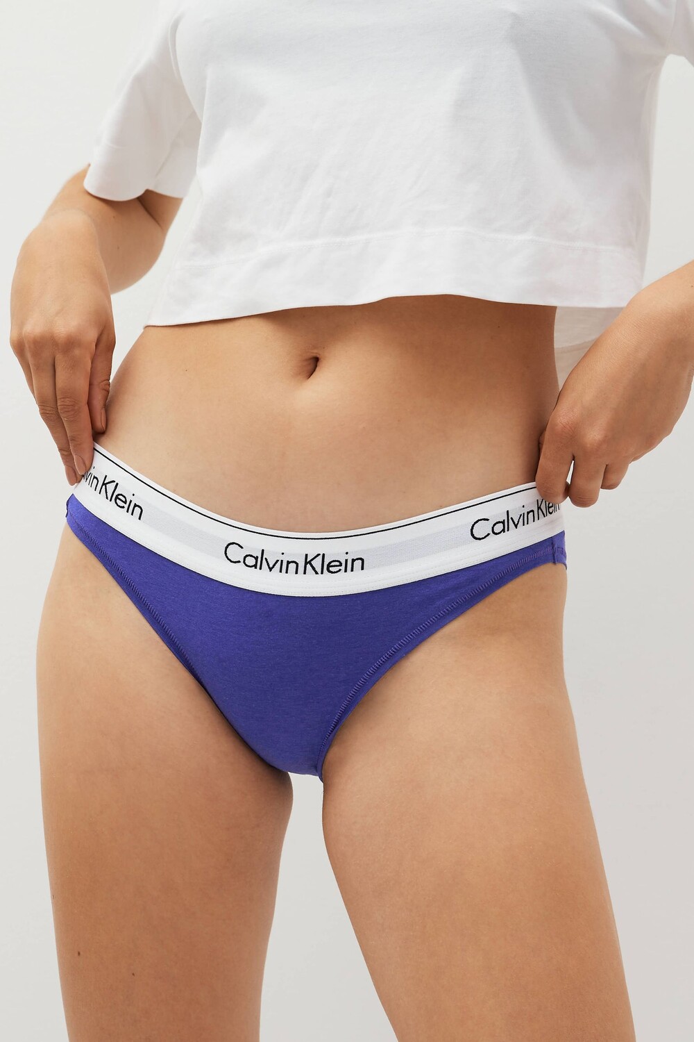 

Современные трусики бикини из хлопка Calvin Klein, синий