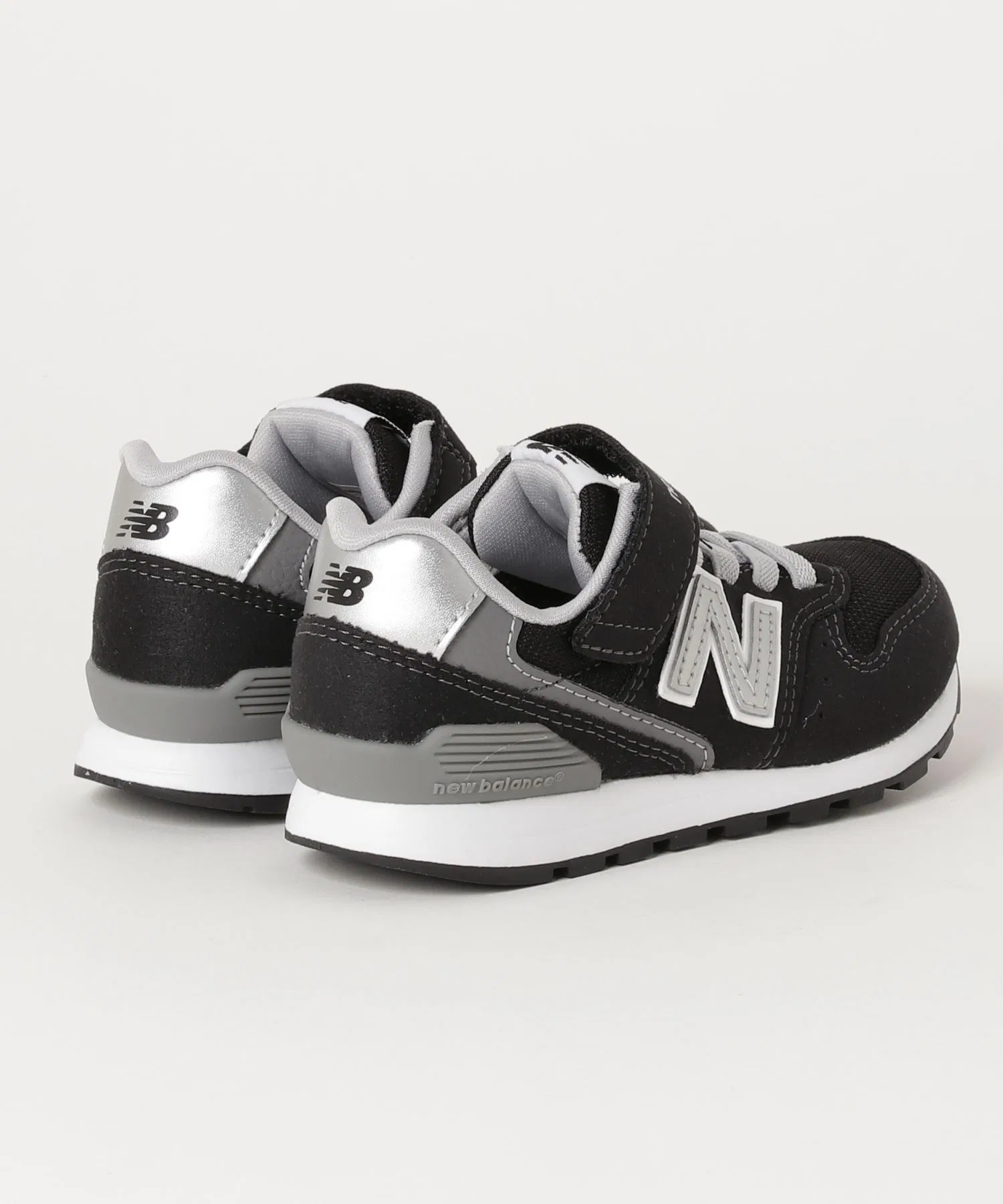 Детские кроссовки New Balance YV996BK3 — фото 3