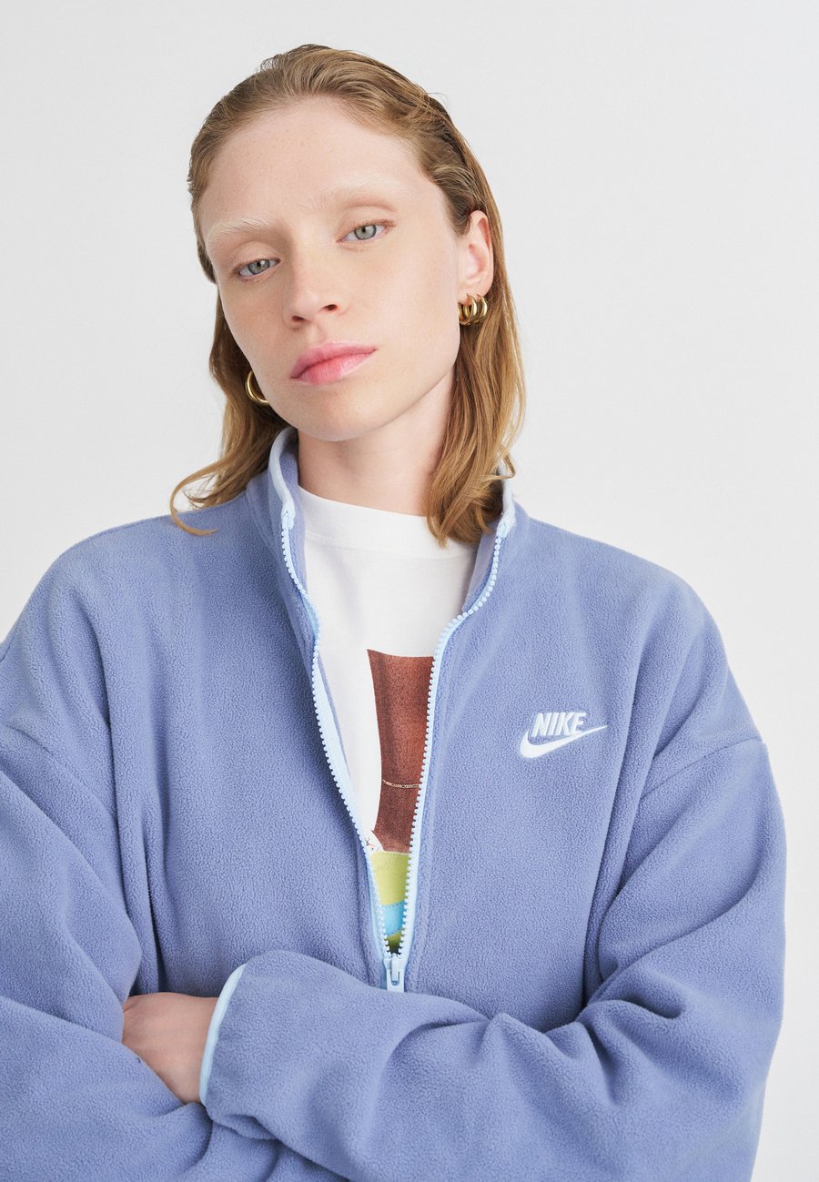 

Джемпер Nike Sportswear Fleece jumper, World Indigo/Celestine Blue/Light Blue