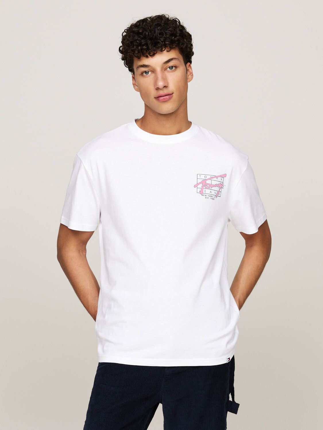 

Футболка Tommy Jeans Regular Fit, белый