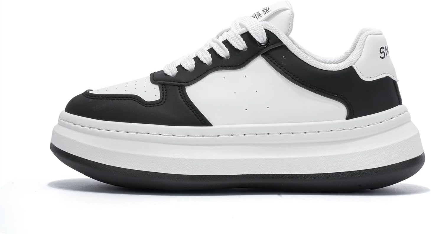 

Кроссовки на платформе, белые с черными акцентами, кожа, повседневный спортивный стиль, массивная подошва Generic