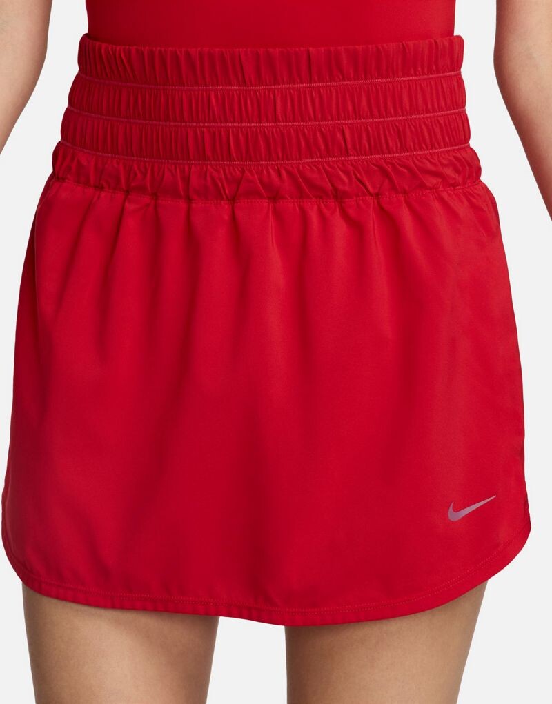 

Красная тренировочная юбка Nike one Nike