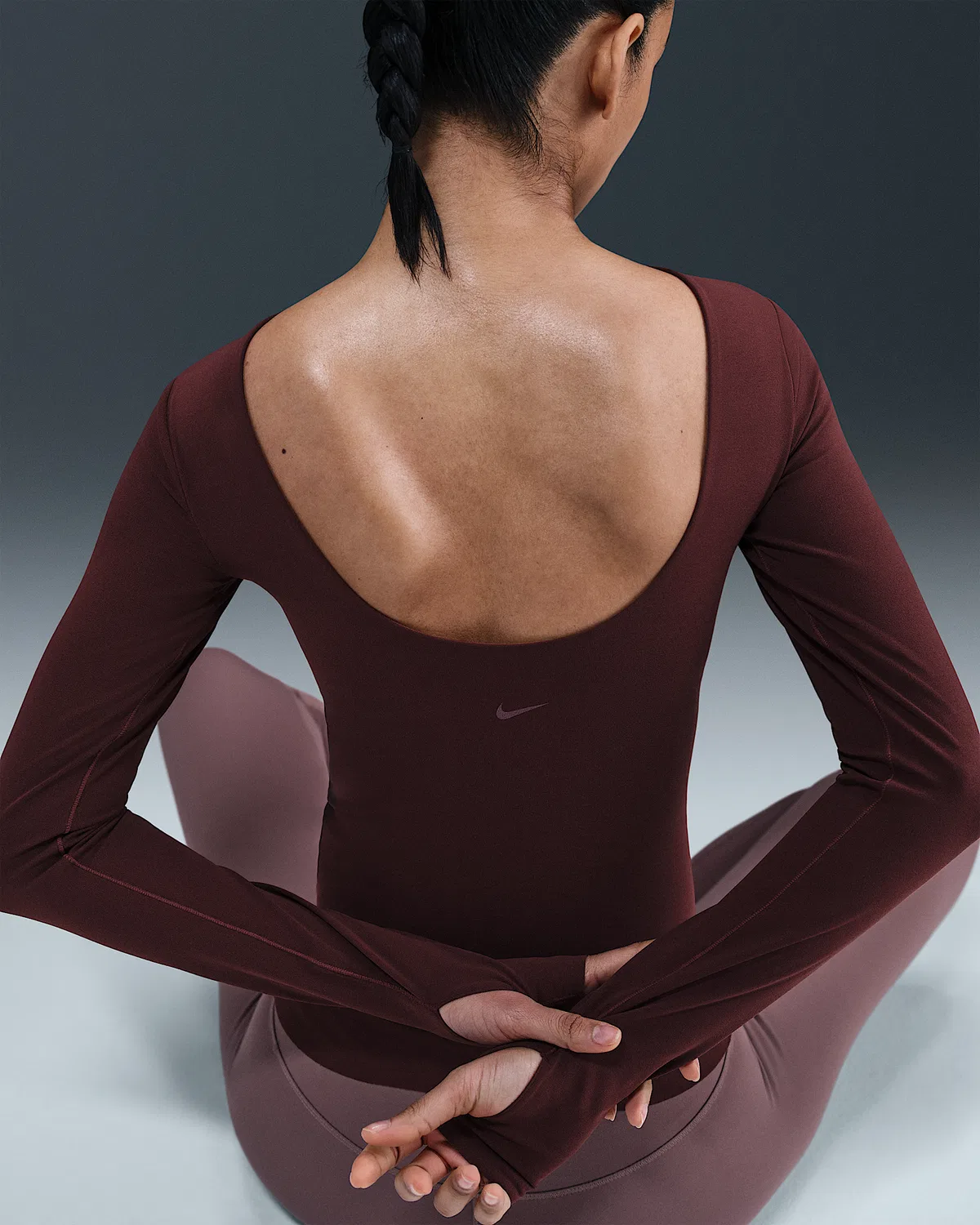 Женский топ Nike Zenvy с длинным рукавом Dri-FIT, Burgundy Crush/White — фото 3