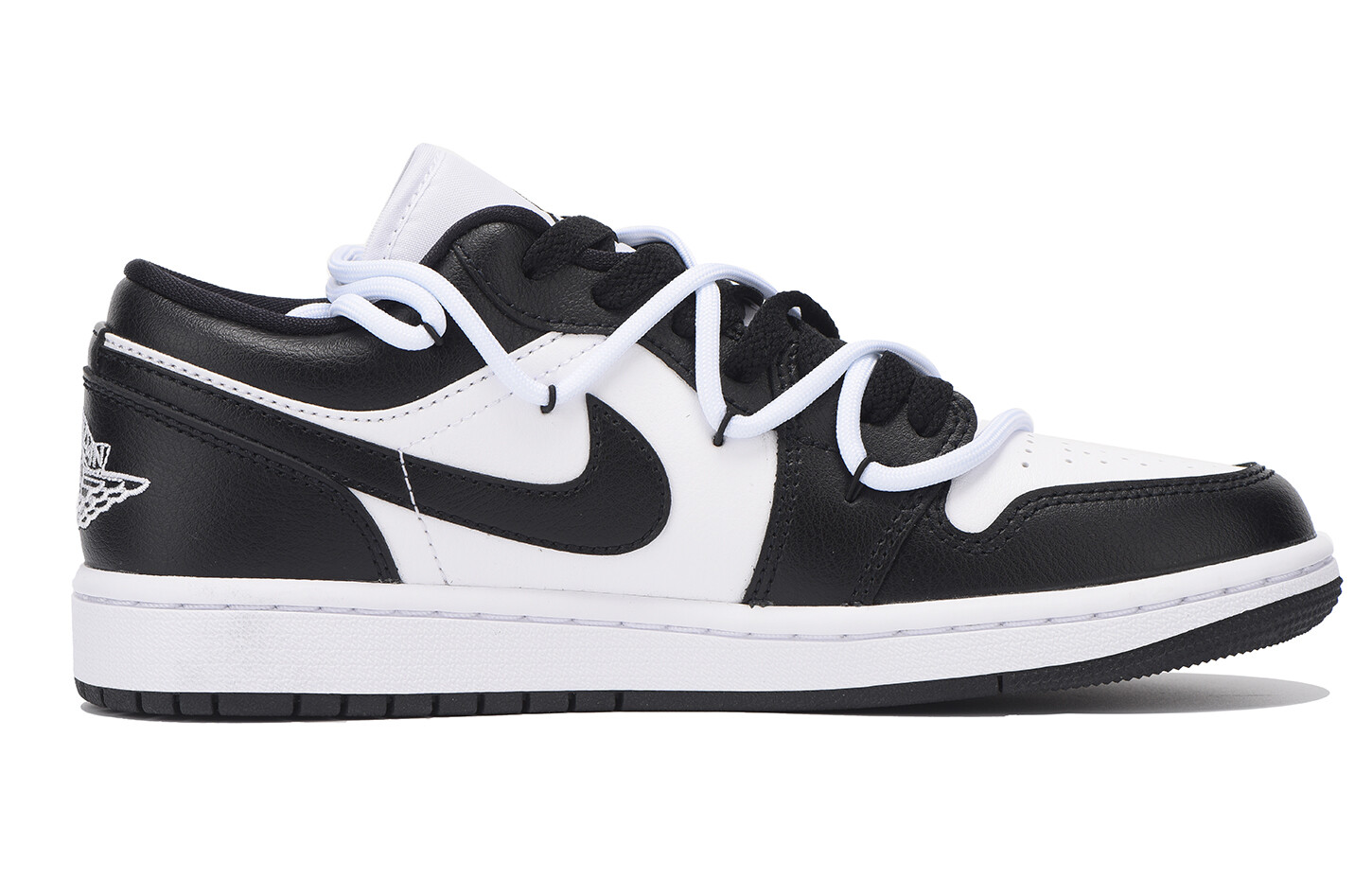 Кроссовки Air Jordan 1 Vintage Basketball Shoes Women's Low-top Black, черный — фото 3