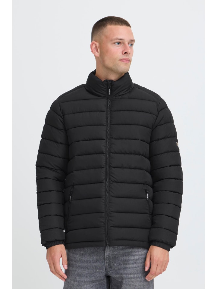 

BLEND Стеганая куртка BHMelax черного цвета