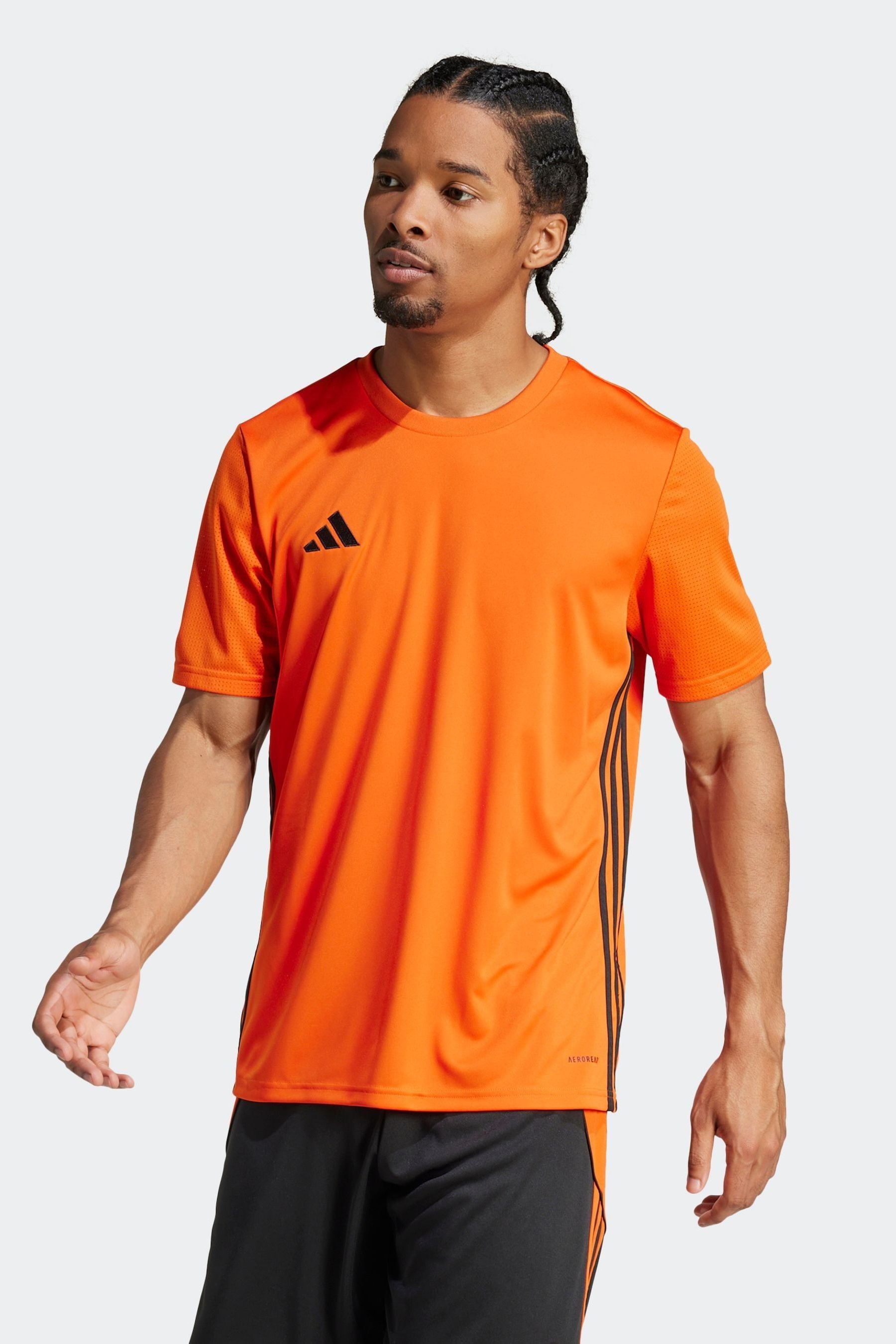 

Футболка Tabela 23 Adidas, оранжевый