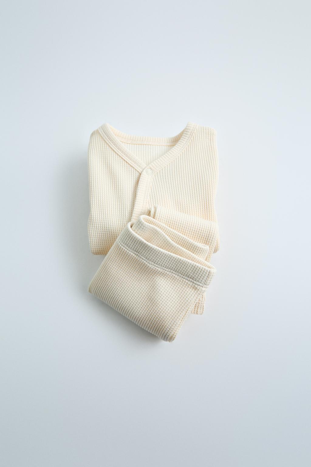 

Комплект боди и леггинсов из вафельного трикотажа ZARA, цвет Light ecru