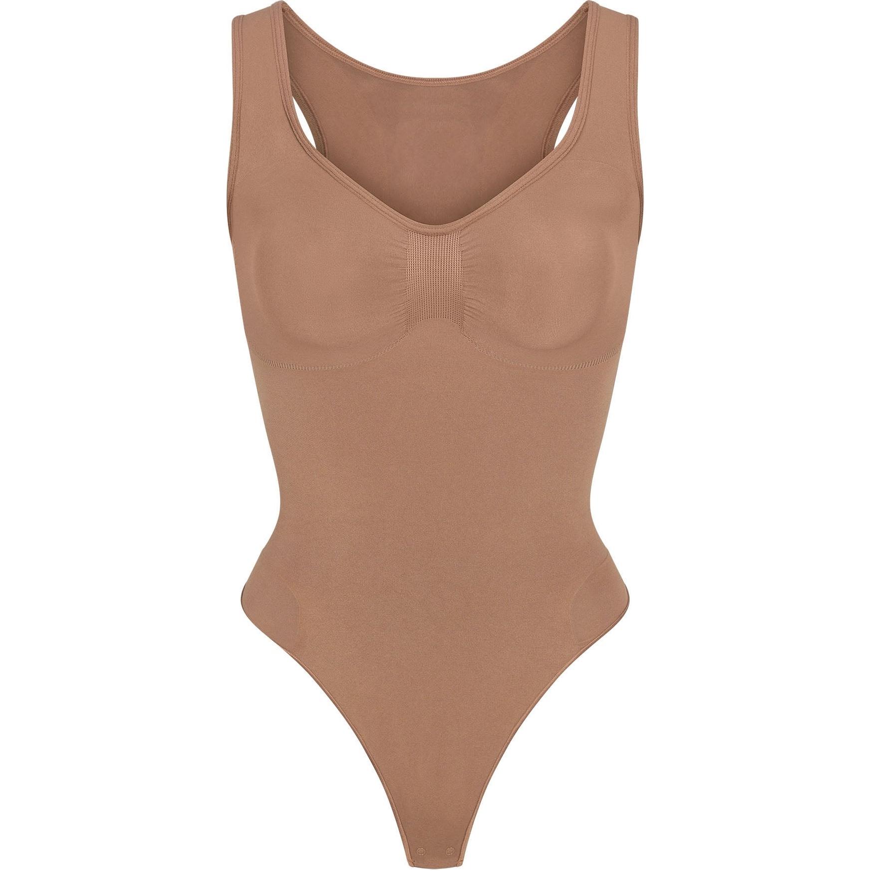 

Боди-джампер Seamless Sculpt с круглым вырезом и трусиками-стринги женский Coffee Sienna Skims, Coffee