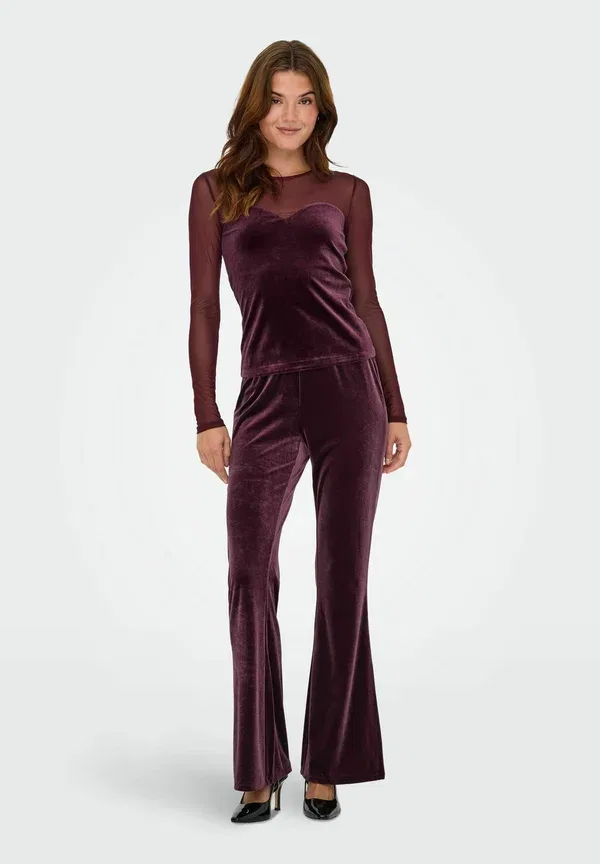 Брюки Onlsmooth flared fit trousers Only, цвет винный