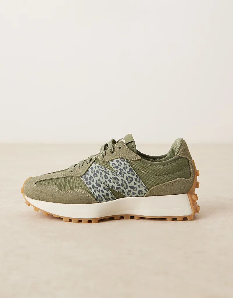 Кроссовки New Balance 327 оливкового цвета с леопардовым принтом — фото 2
