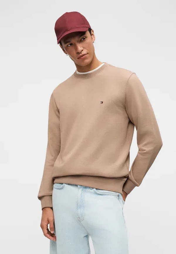 Свитшот Tommy Hilfiger Essential Crew Neck Core, цвет батик хаки — фото 4