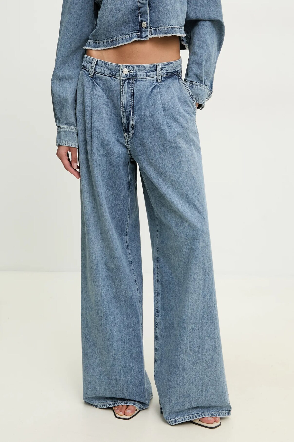 

Джинсы Moschino Jeans, синий