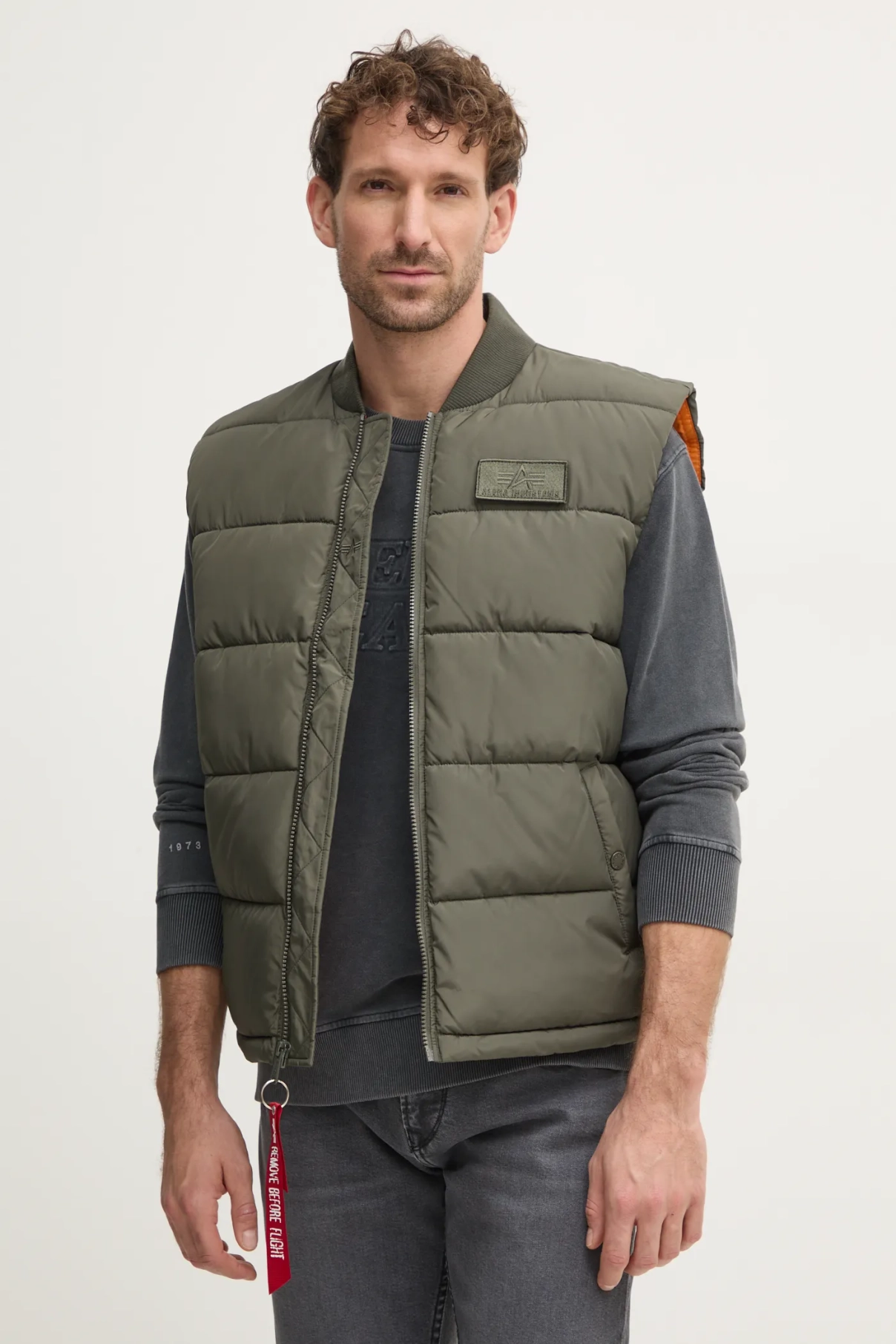 

Пуховый жилет Alpha Industries, зеленый