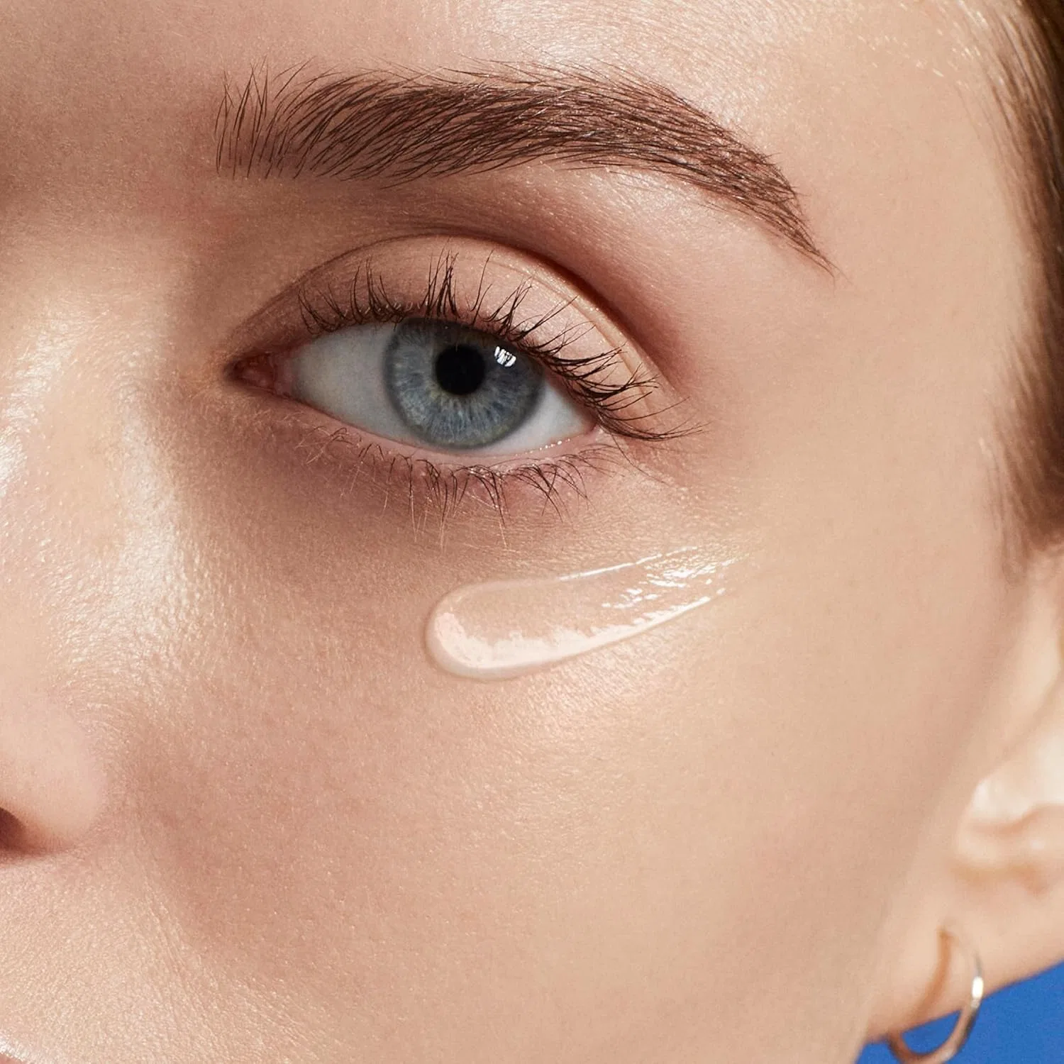 Ревитализирующий крем для кожи вокруг глаз «Aquasource Total Eye Revitalizer» от Biotherm Biotherm — фото 4