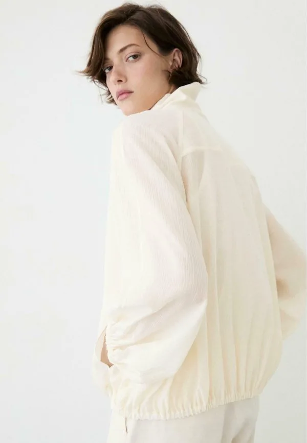 Прозрачная куртка-бомбер, летняя куртка Massimo Dutti, Beige — фото 3
