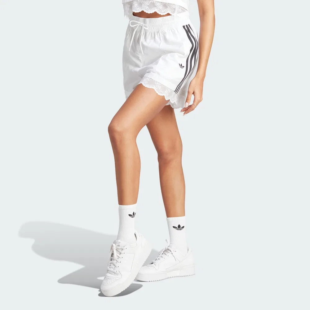 Женские шорты Adidas с кружевной отделкой 3S, белые