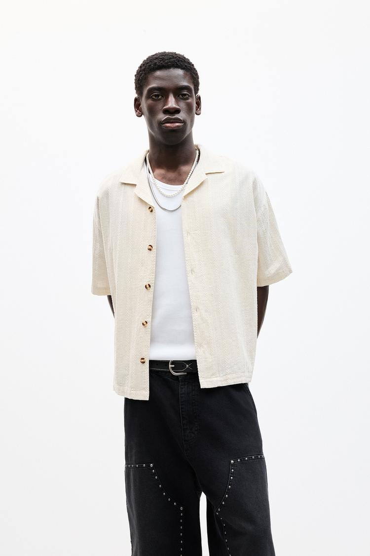 

Рубашка с коротким рукавом из льняной смеси Pull And Bear, экрю