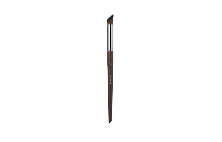 Скошенная кисть для теней Color Eye Shadow Brush Detailed Smudge #234 MAKE UP FOR EVER — фото 3