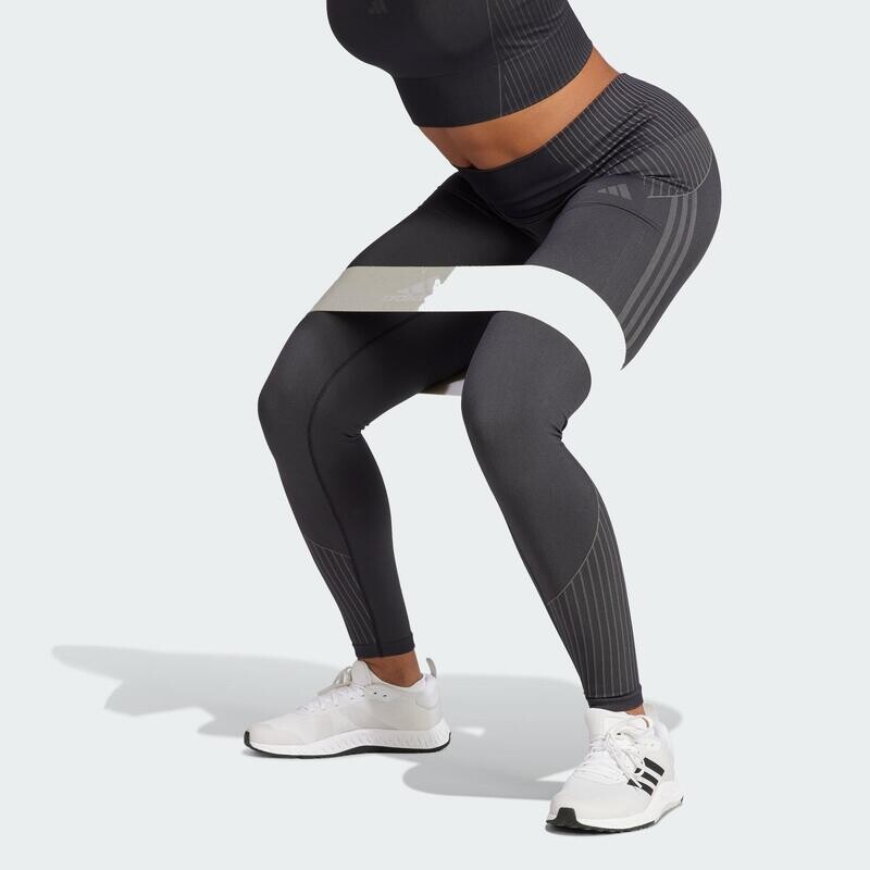 

Бесшовные фирменные леггинсы 7/8. ADIDAS, цвет schwarz