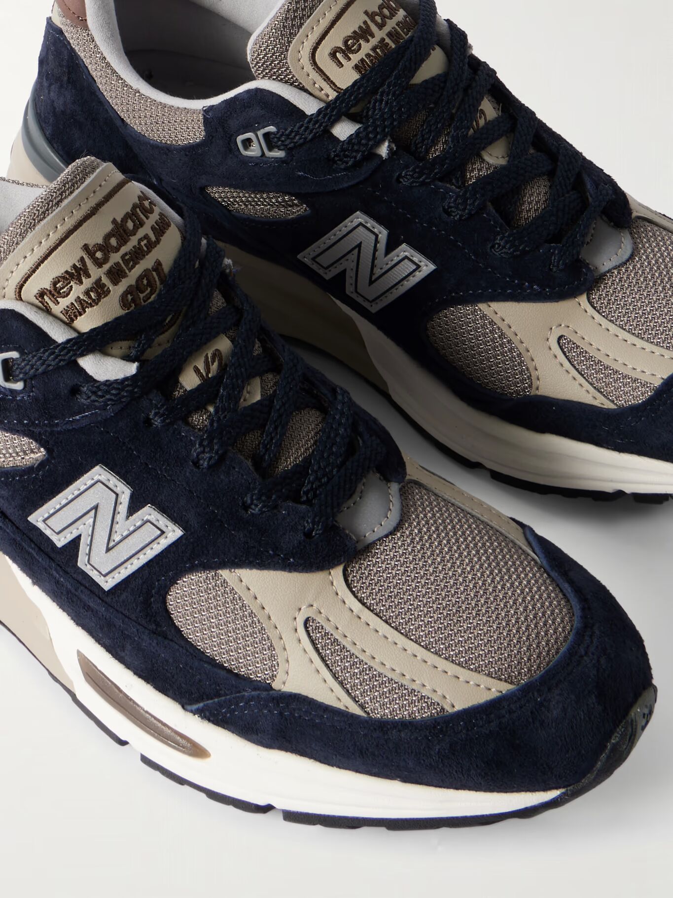 

991v2 Кроссовки из замши и сетки с кожаной отделкой NEW BALANCE, темно-синий