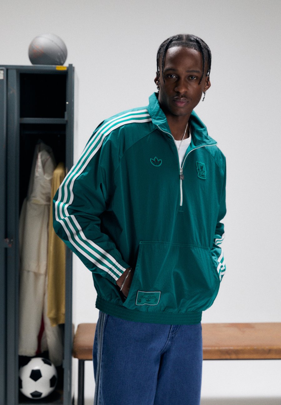 

Куртка Adidas Originals LIVERPOOL FC ICON HALF ZIP JACKET, Sea Green/Mint