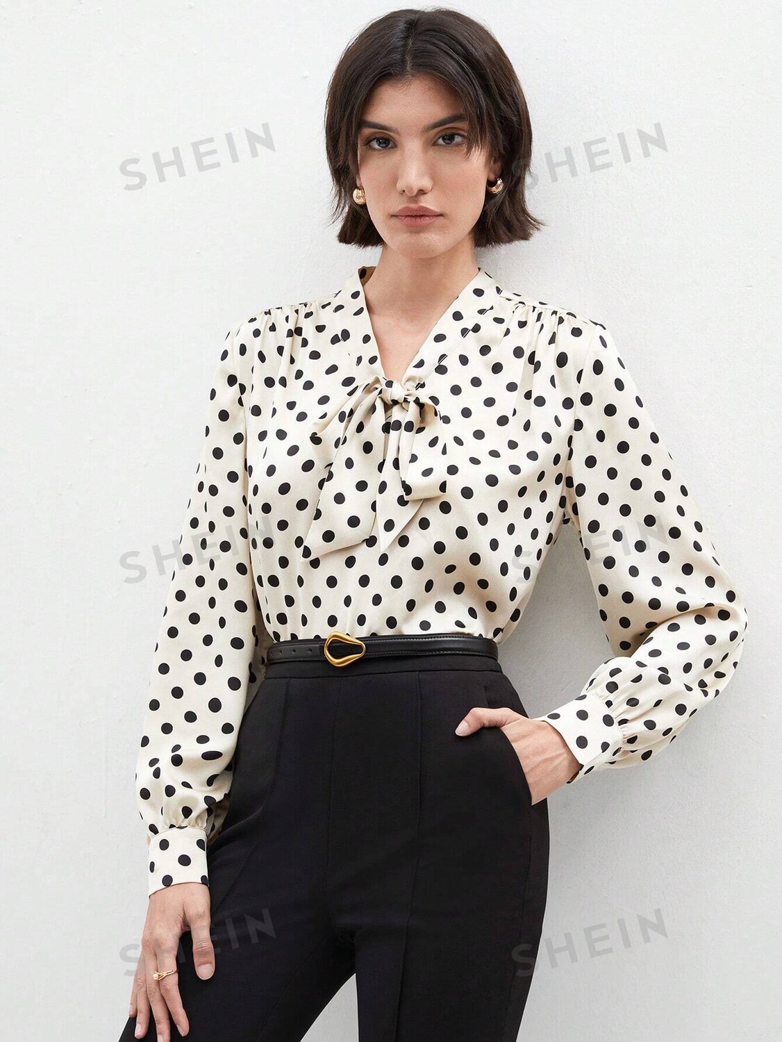 

BIZwear Блузка, узел спереди, горошек, узор Shein, абрикосовый